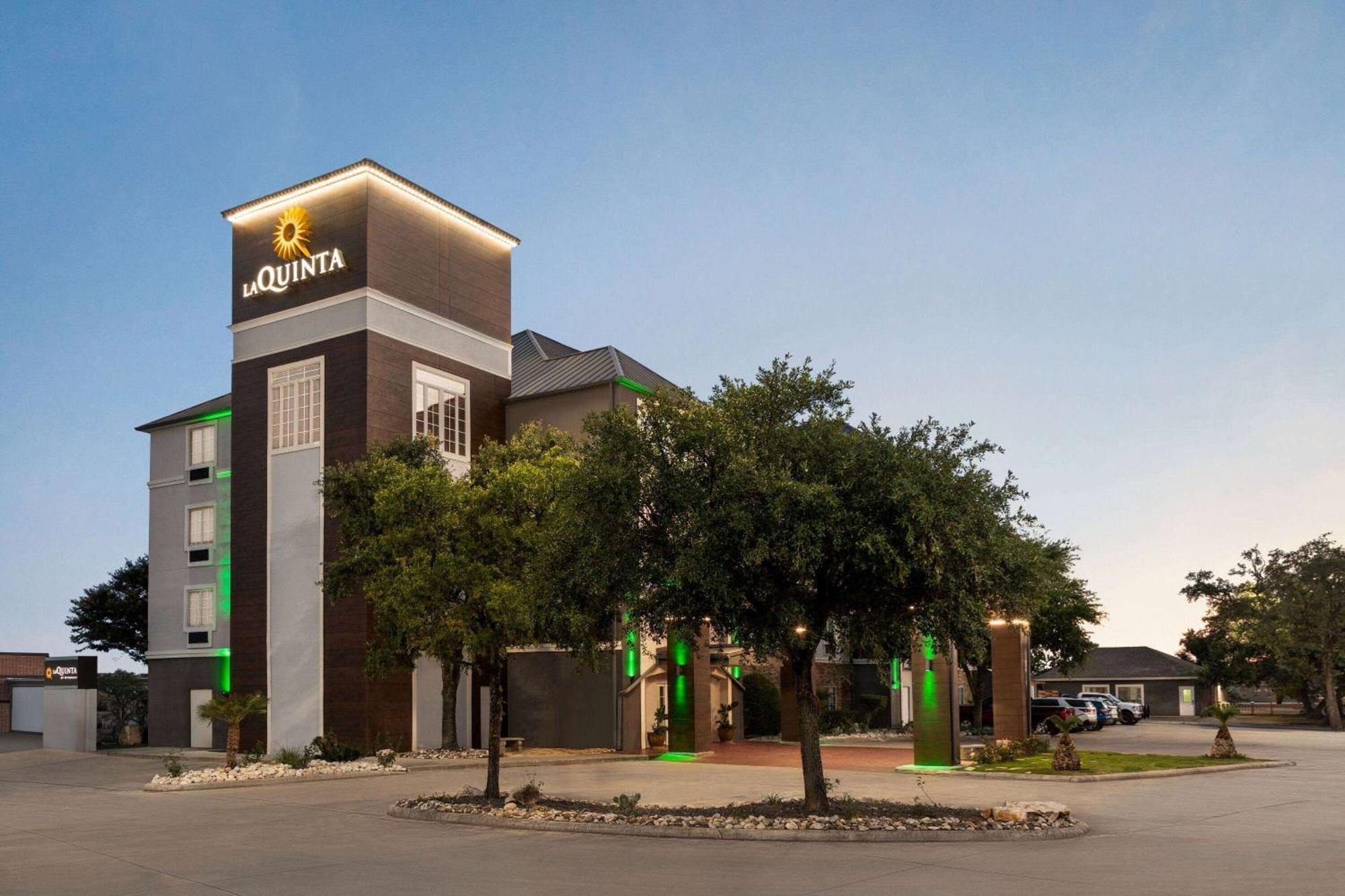 Hotel La Quinta By Wyndham San Antonio North Stone Oak Esterno foto