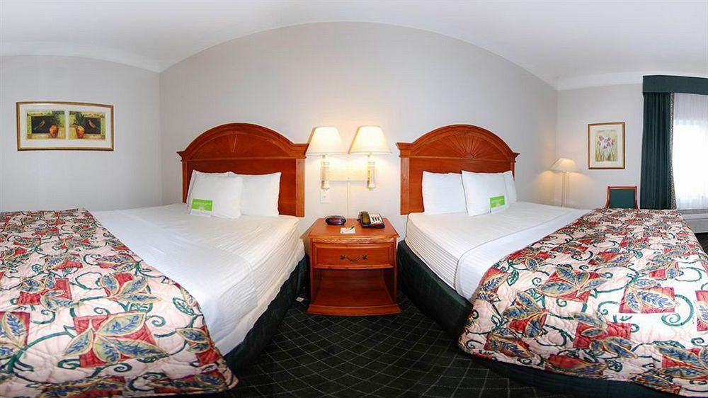 Hotel La Quinta By Wyndham San Antonio North Stone Oak Esterno foto